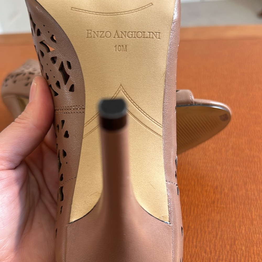 Enzo Angiolini 4 Inch Open Toe Tan Heels 10 - Picture 8 of 10